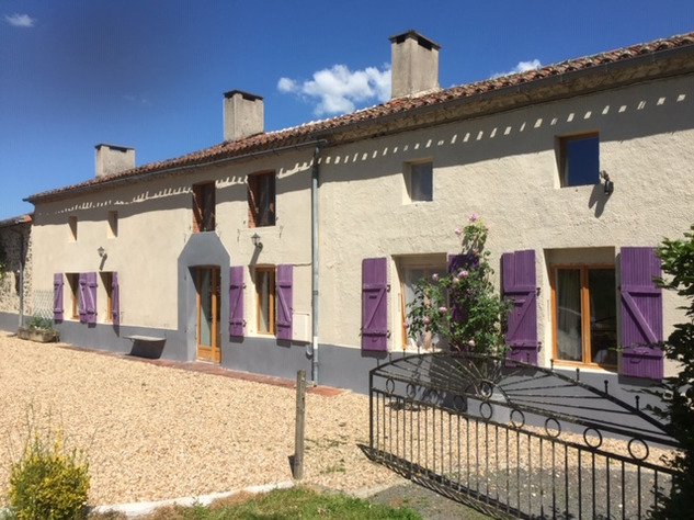 For Sale Pretty Country Residence at Luchapt – Vienne 17053