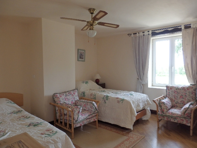 Pristine 6 Bedroom 4 with En-Suites; Home with Indoor Swimming Pool 18160