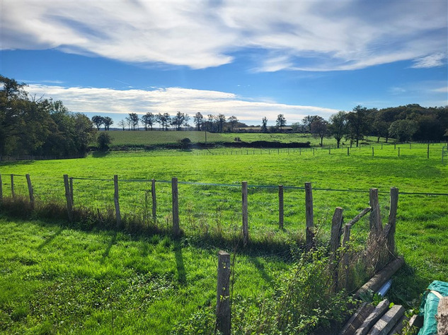 For Sale Farmhouse with land near St-Léger-Magnazeix - Haute Vienne 18360