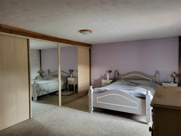 For Sale 2 Houses near Bussière-Poitevine - Haute Vienne 18377