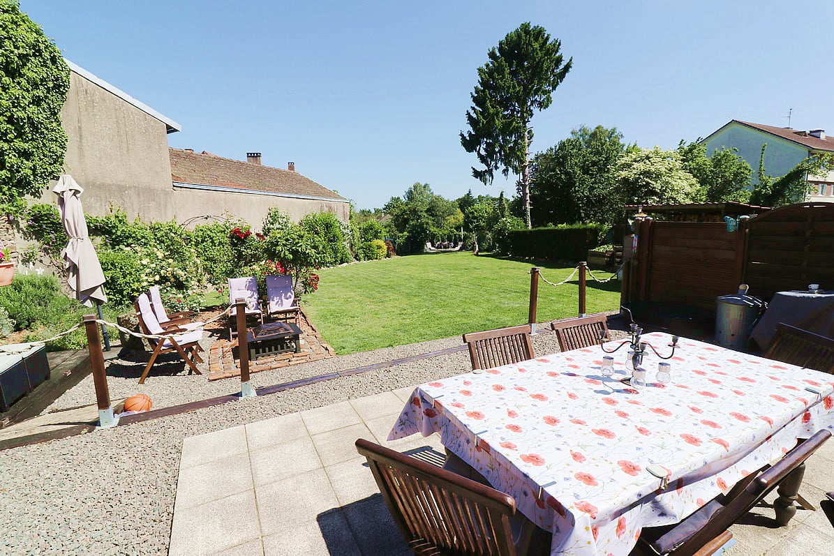 For Sale Pristine House in Bussière-Poitevine 87 18908