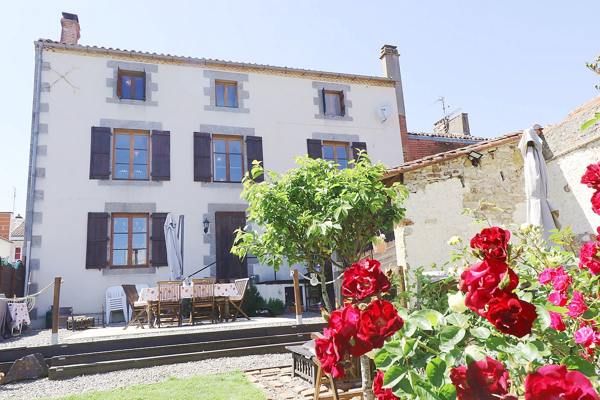 For Sale Pristine House in Bussière-Poitevine 87 18909