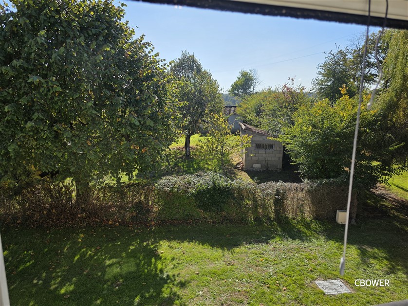 For Sale - 2 Bed House, Barn and Bread Oven set on 2228m² - St Barbant - 87 19231