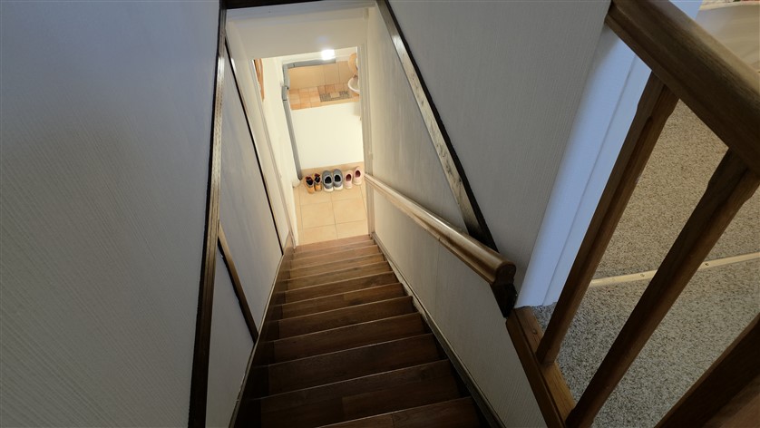 For Sale - 2 Bed House, Barn and Bread Oven set on 2228m² - St Barbant - 87 19233