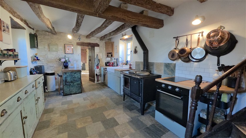 For Sale Manor House with Guest Accommodation St Savin - 86 19355