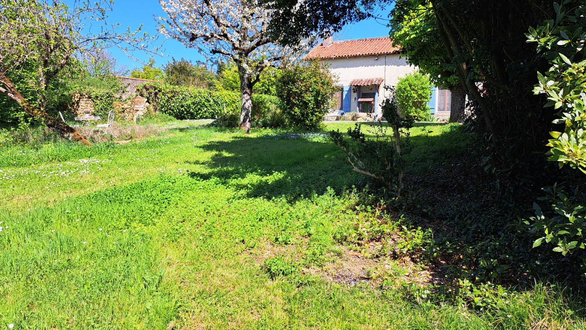 House with garden for sale in Nerignac, Nouvelle-Aquitaine 19394