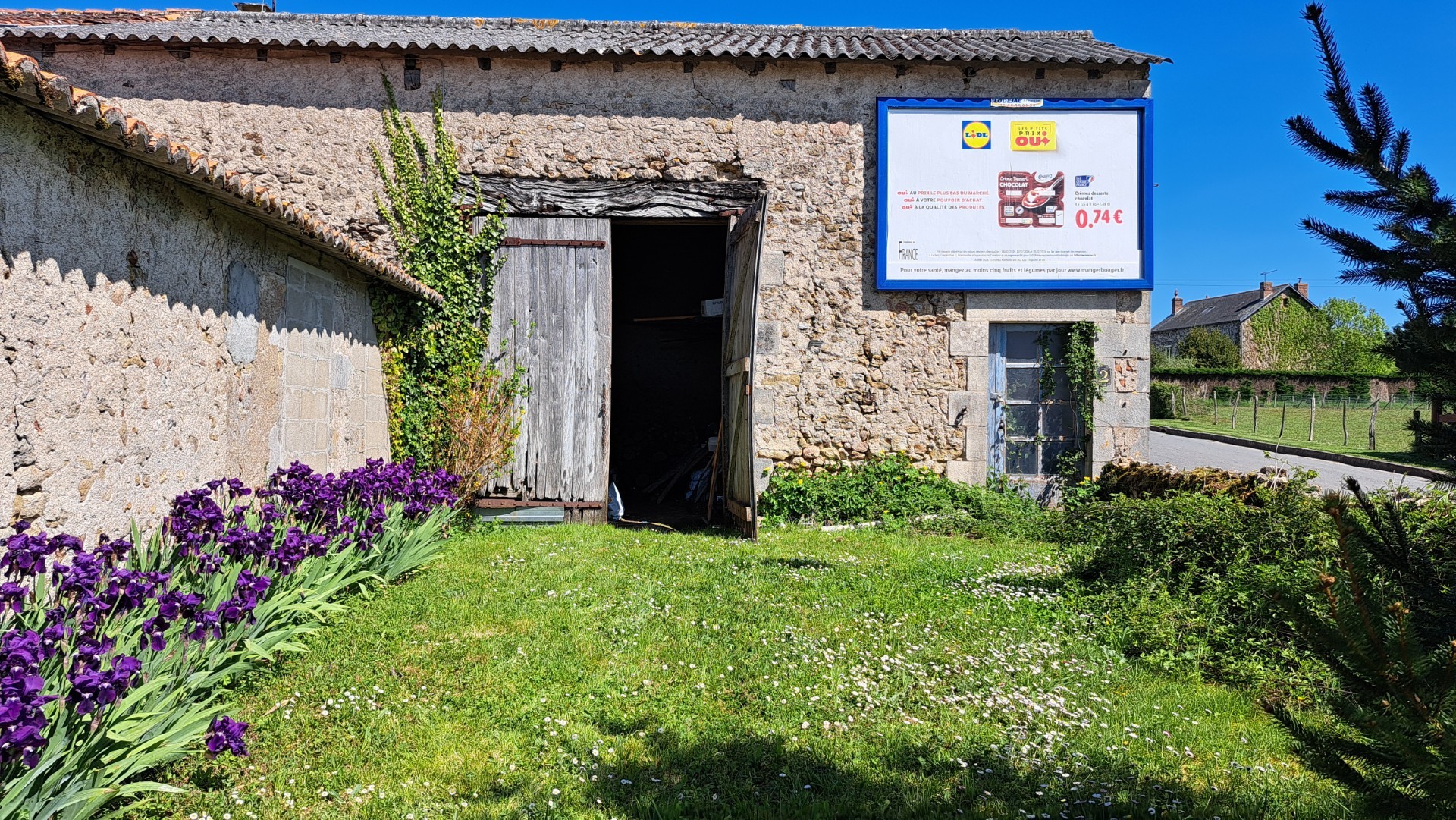 House with garden for sale in Nerignac, Nouvelle-Aquitaine 19422