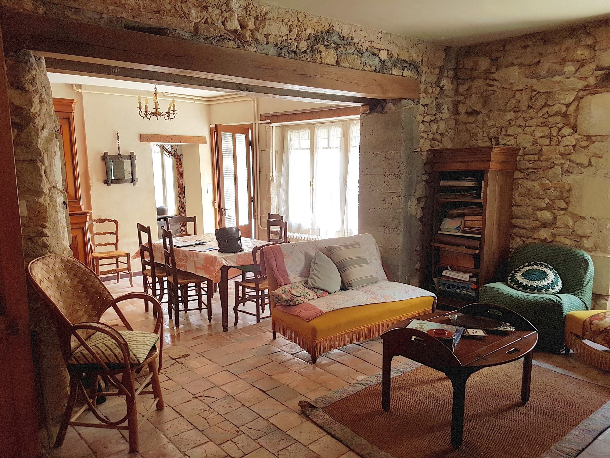 Large house is for sale in the village of LIGLET, Montmorillonnais region, Vienne 86 19459