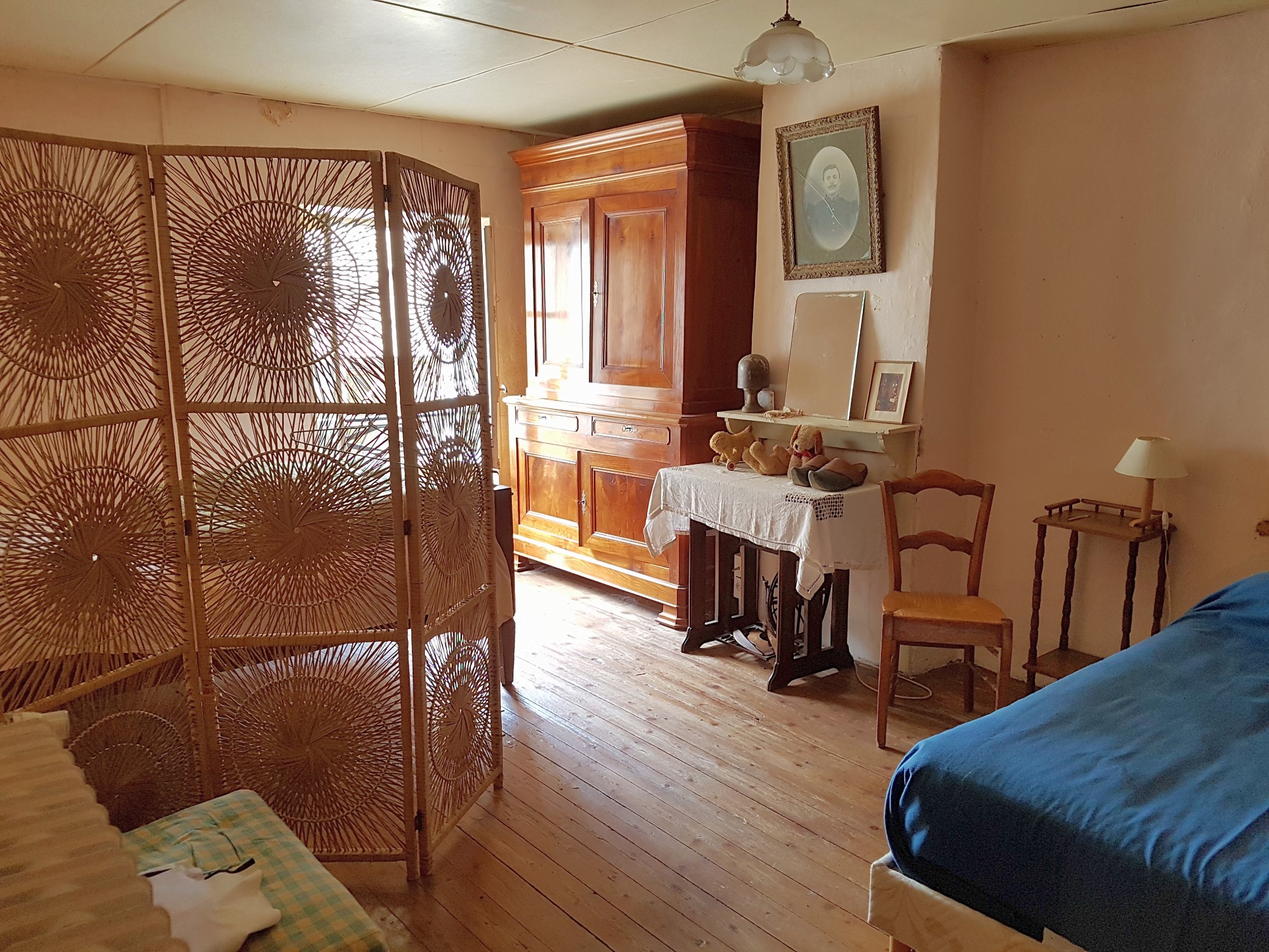 Large house is for sale in the village of LIGLET, Montmorillonnais region, Vienne 86 19462