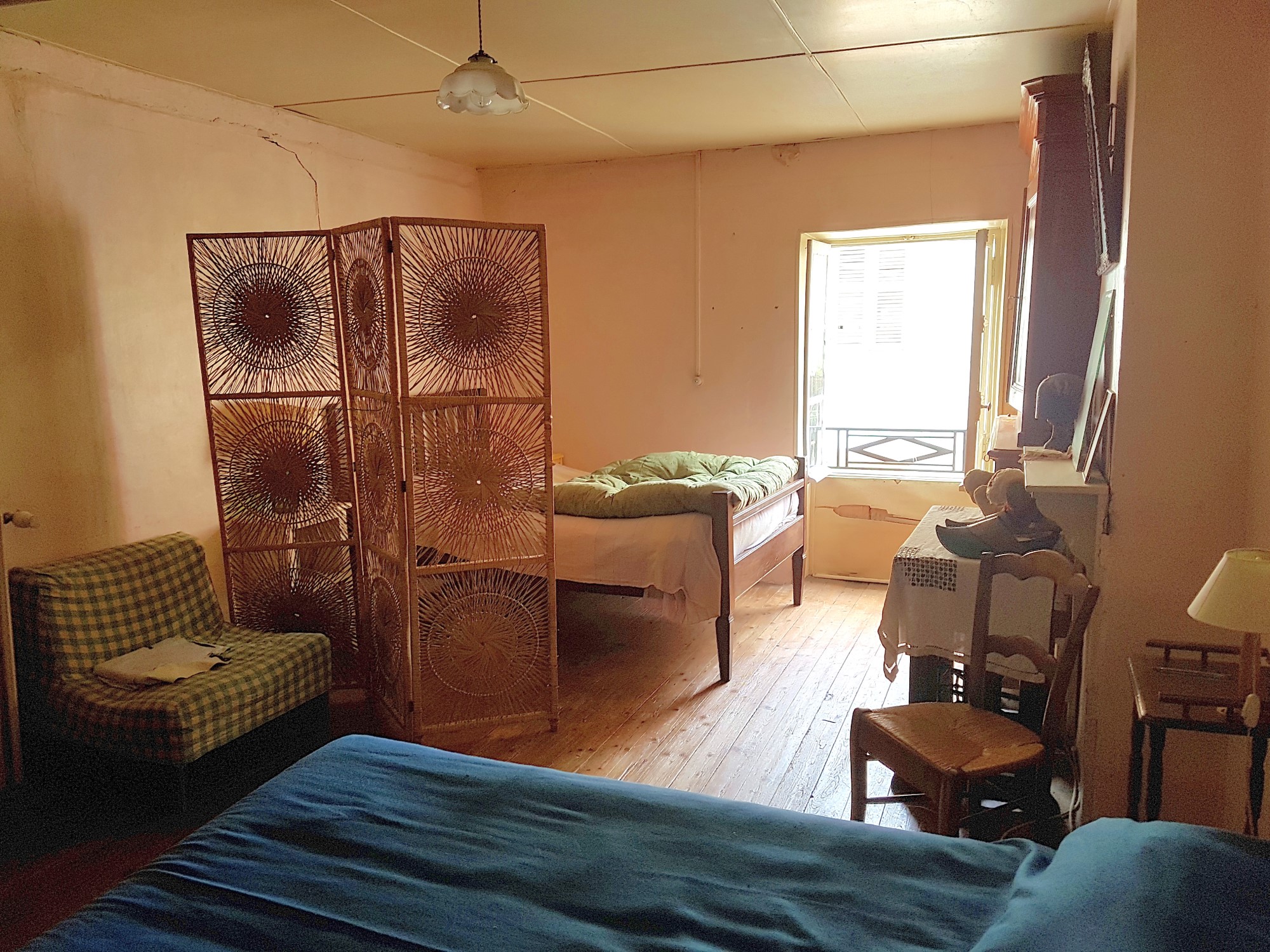 Large house is for sale in the village of LIGLET, Montmorillonnais region, Vienne 86 19463