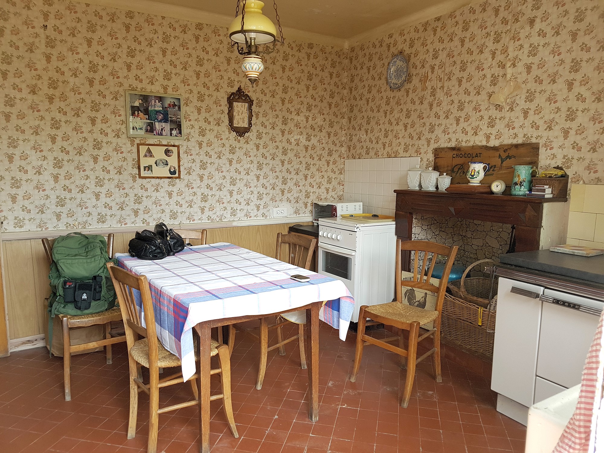 Large house is for sale in the village of LIGLET, Montmorillonnais region, Vienne 86 19464