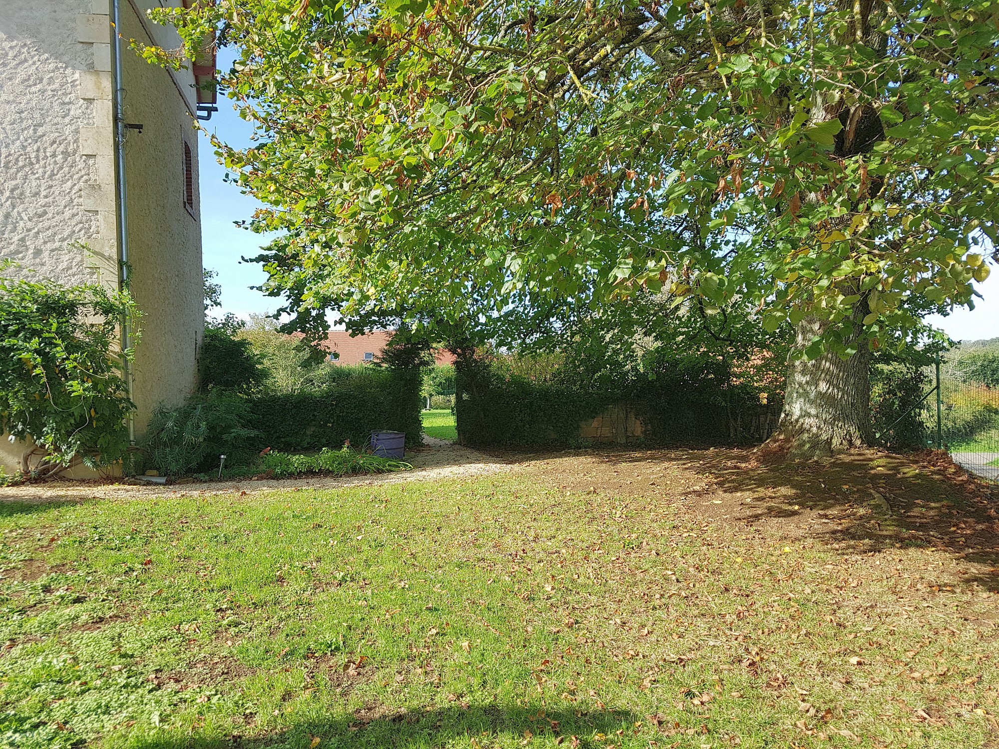 Manor house with garden for sale near Chaillac, Indre 36 19502