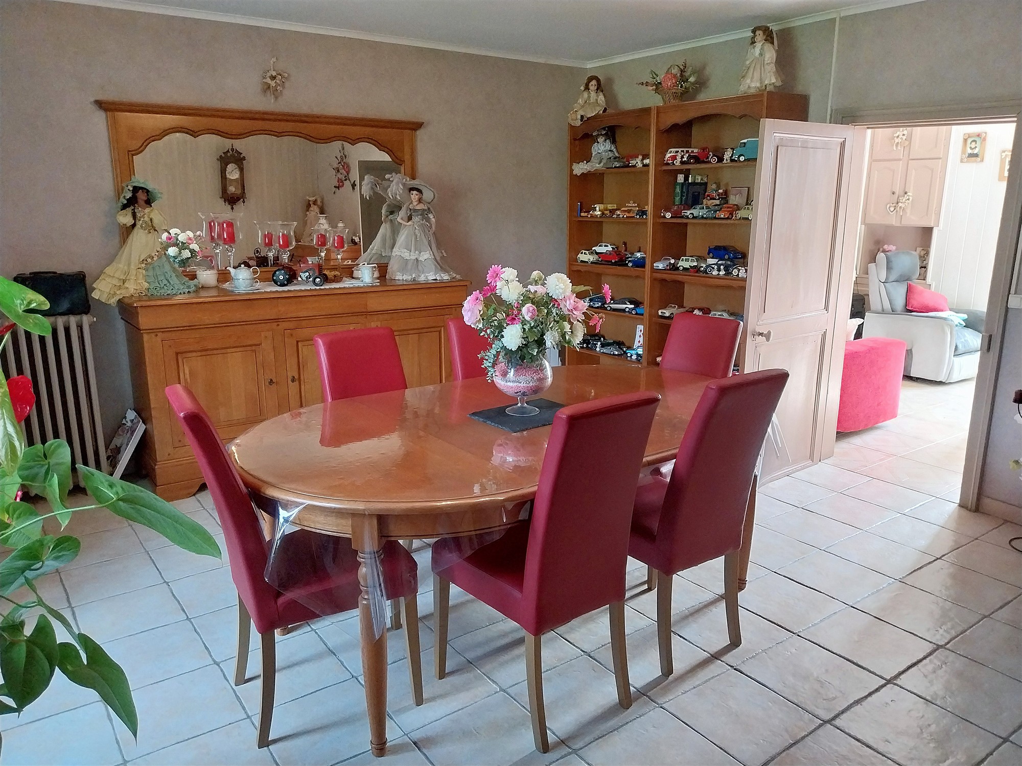 House with big outbuilding for sale near Le Blanc 36 19543