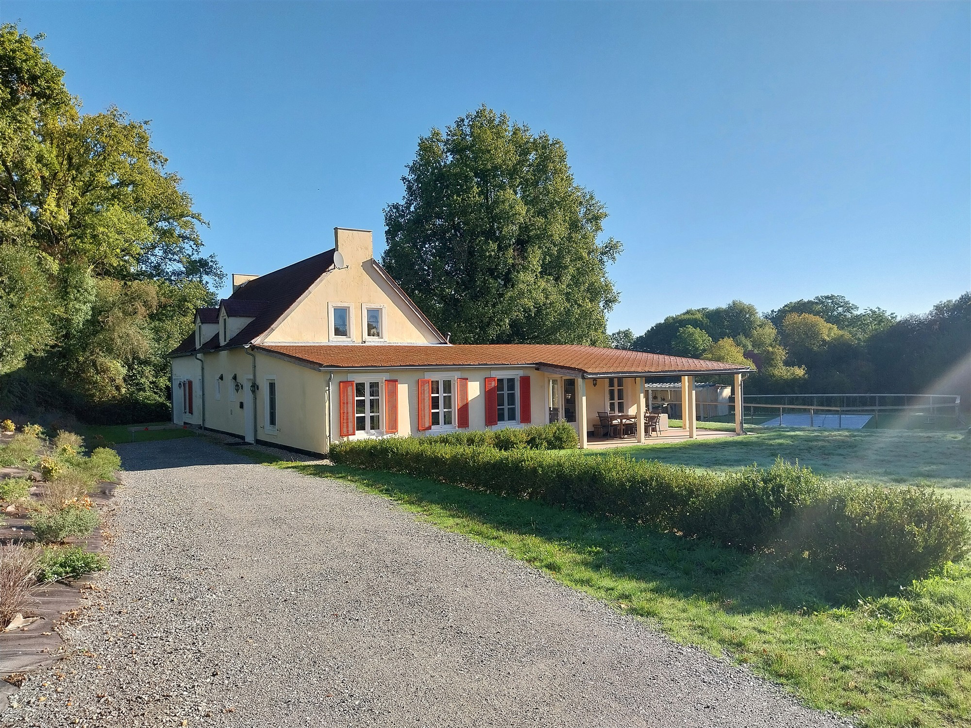 House with pool for sale in the Haute Vienne 87 19574