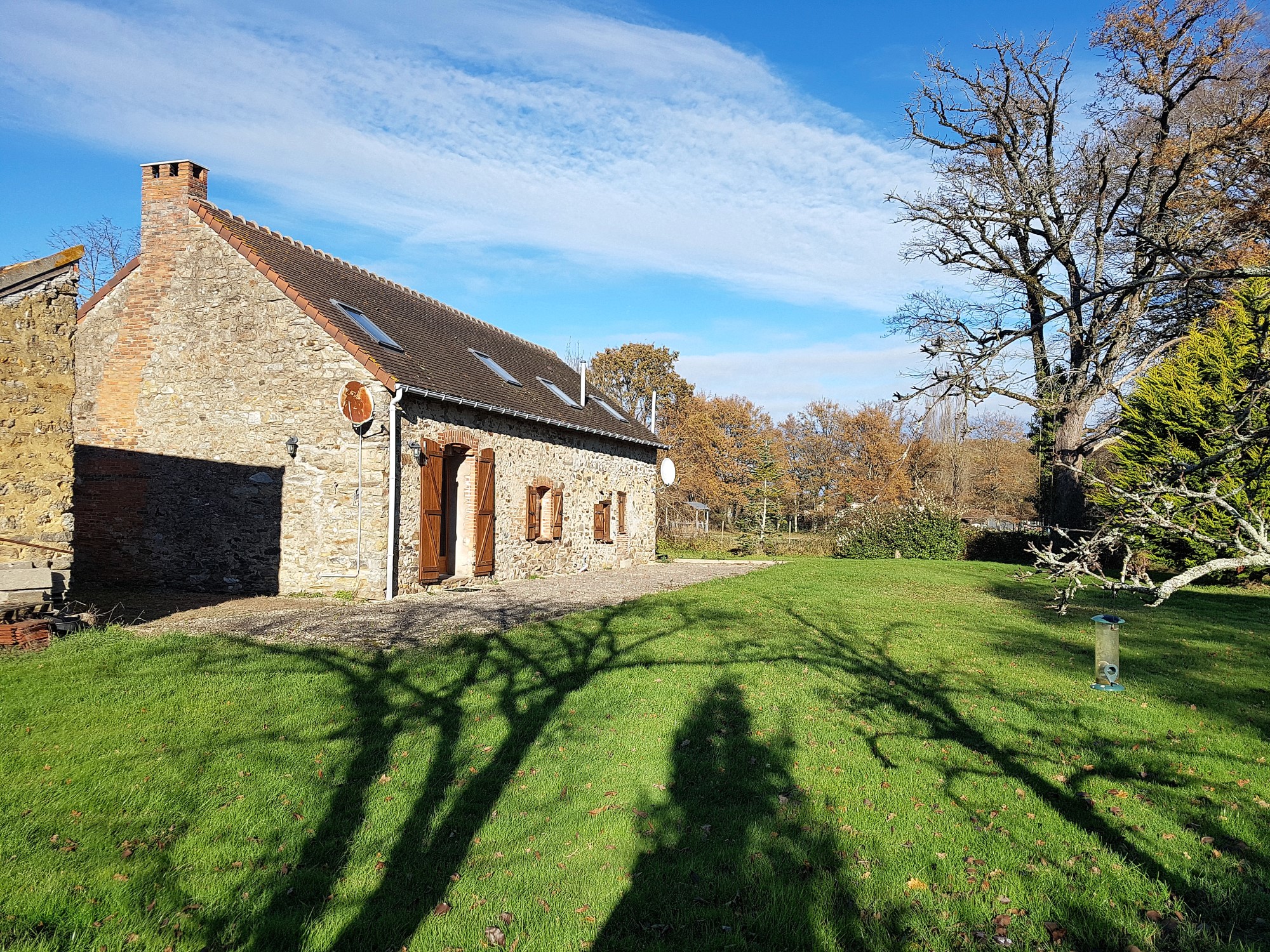 House with garage for sale in the south of the Brenne, 36 19615