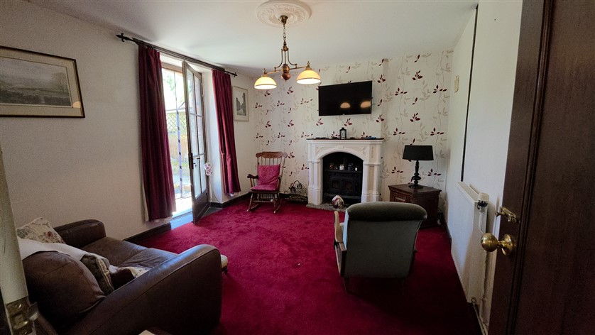 For Sale 4 Bed House, Garden, Pool and Atelier - Magnac Laval 87 20135