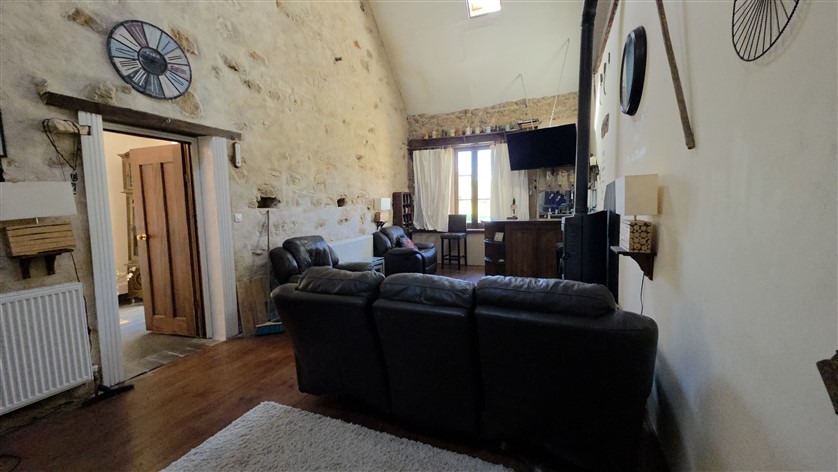 For Sale 4 Bed House, Garden, Pool and Atelier - Magnac Laval 87 20140