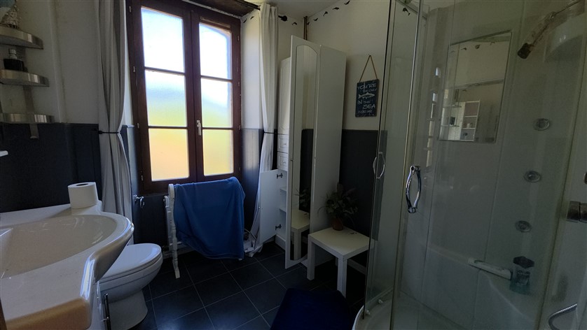 For Sale 4 Bed House, Garden, Pool and Atelier - Magnac Laval 87 20143