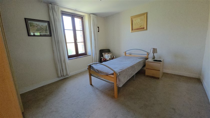 For Sale 4 Bed House, Garden, Pool and Atelier - Magnac Laval 87 20144