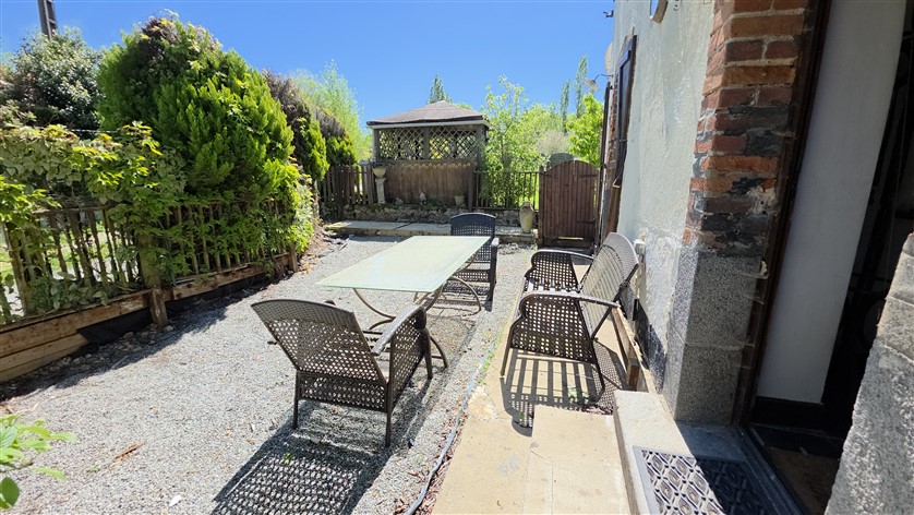 For Sale 4 Bed House, Garden, Pool and Atelier - Magnac Laval 87 20151