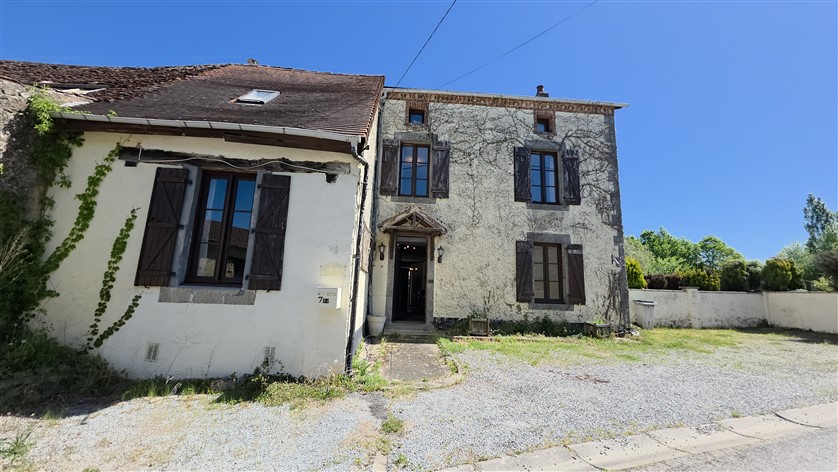 For Sale 4 Bed House, Garden, Pool and Atelier - Magnac Laval 87 20156