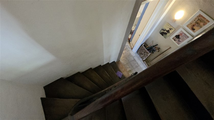 For Sale 3/4 Bed House with Hangar 20226