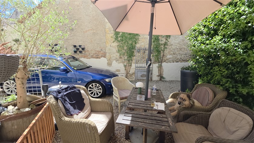 For Sale 3/4 Bed House with Hangar 20239