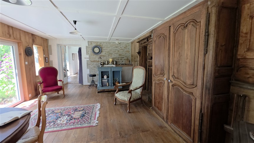 For Sale - Peaceful Rural Family Home with Gardens – Thauron (23) 20478