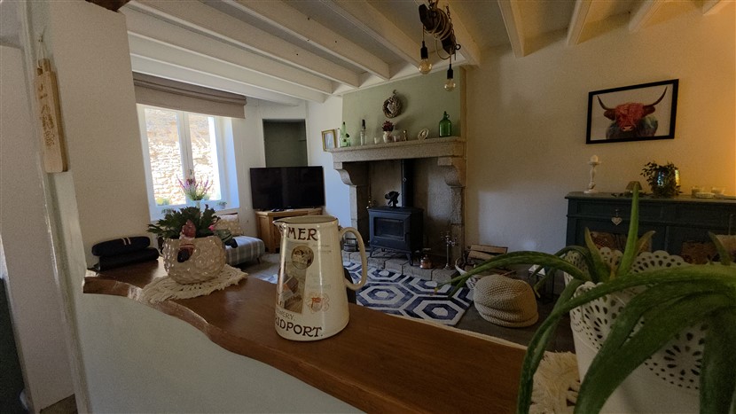 For Sale 4-Bed Country Home, Gardens, Cottage & Barns 20549