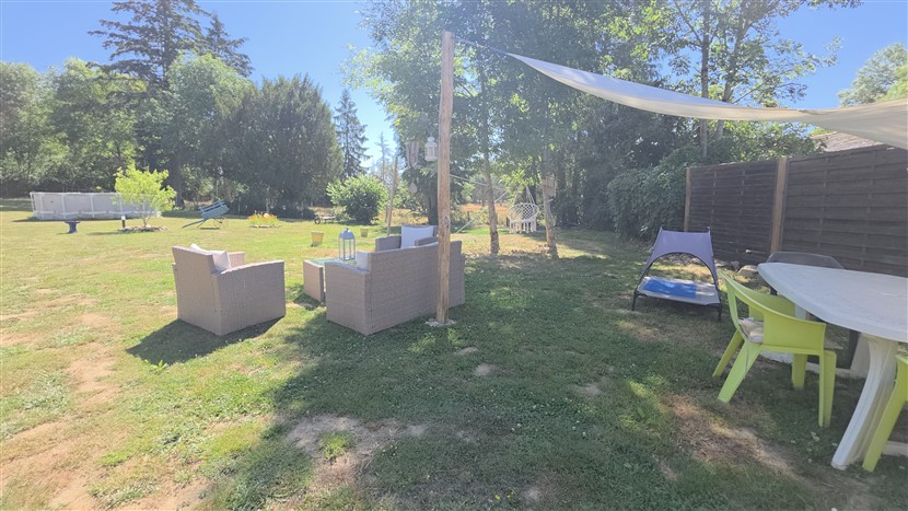 For Sale 4-Bed Country Home, Gardens, Cottage & Barns 20566