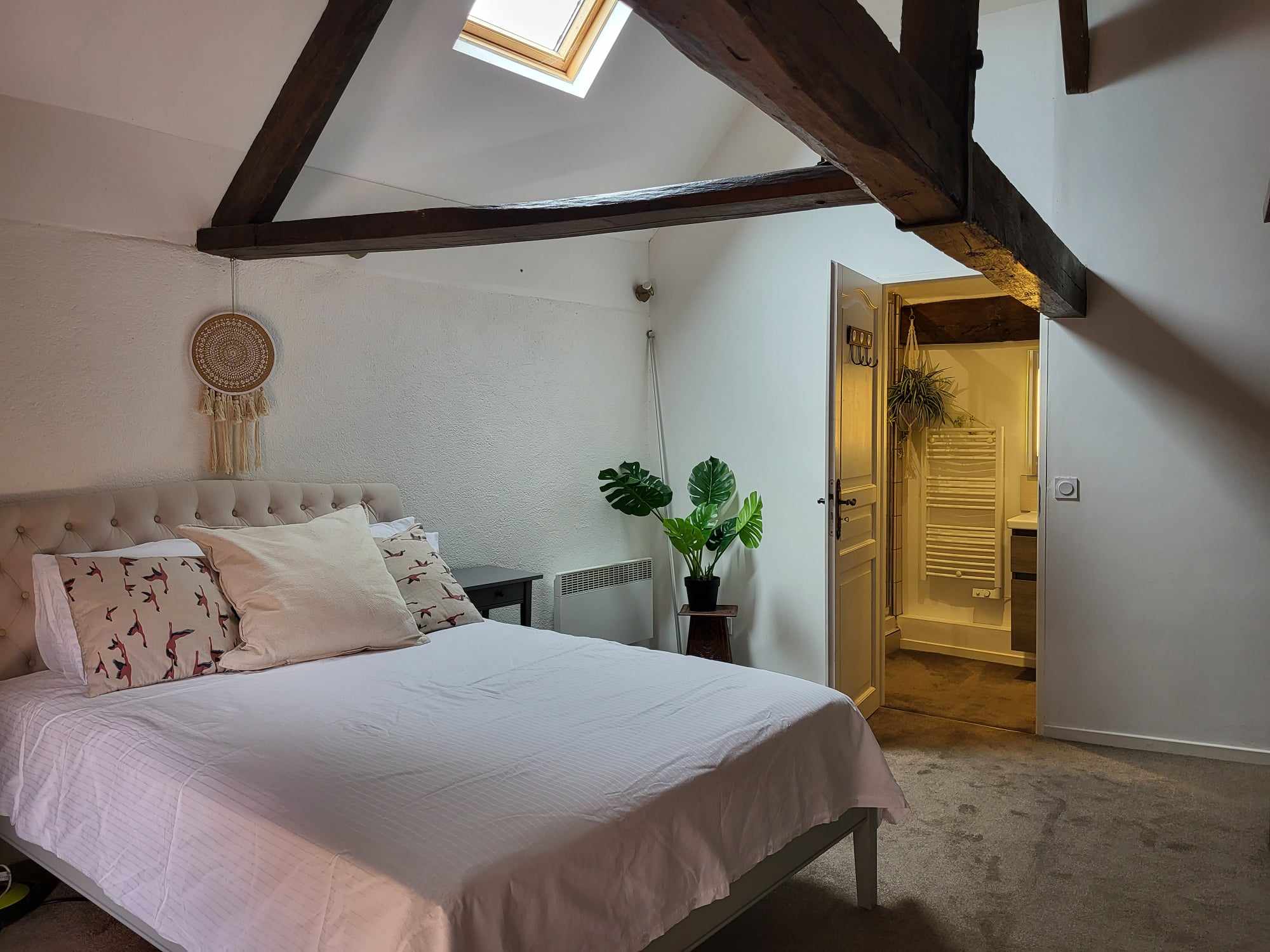 For Sale Village House with 3 Bedrooms and Garden. 20572