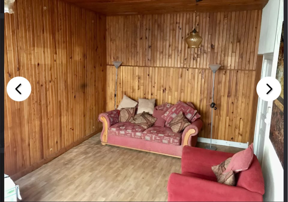 PRIVATE SALE - 3 Bed House with Shop Front - Le Dorat 87 20584