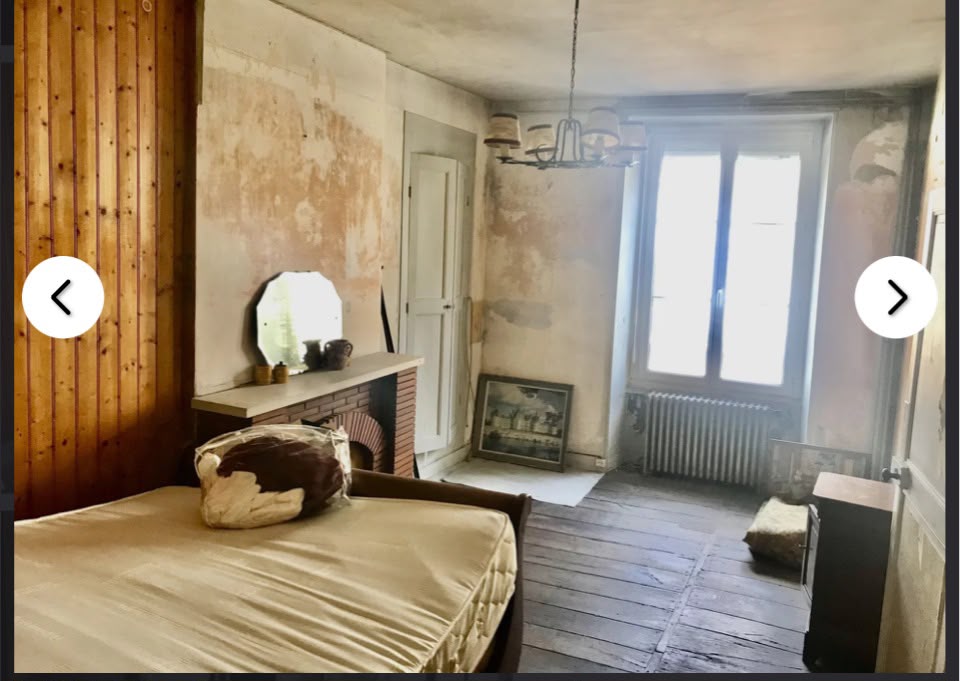 PRIVATE SALE - 3 Bed House with Shop Front - Le Dorat 87 20588