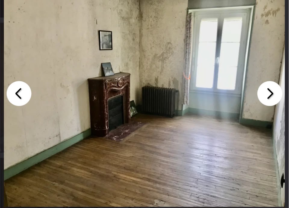 PRIVATE SALE - 3 Bed House with Shop Front - Le Dorat 87 20590