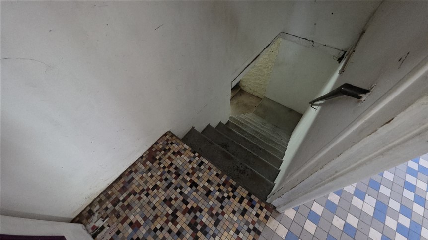 For Sale Edge of Village House - 87 - Exclusive 20631