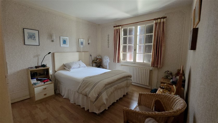 For Sale Family Home (6 bed) in St Martin L’Ars - 86 20711