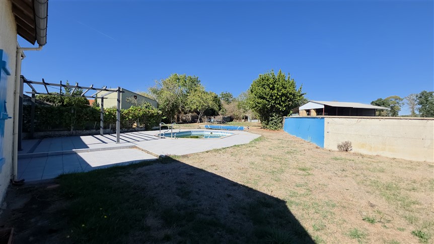 For Sale House with Gite and Pool, 1km from Magnac Laval 87 20753