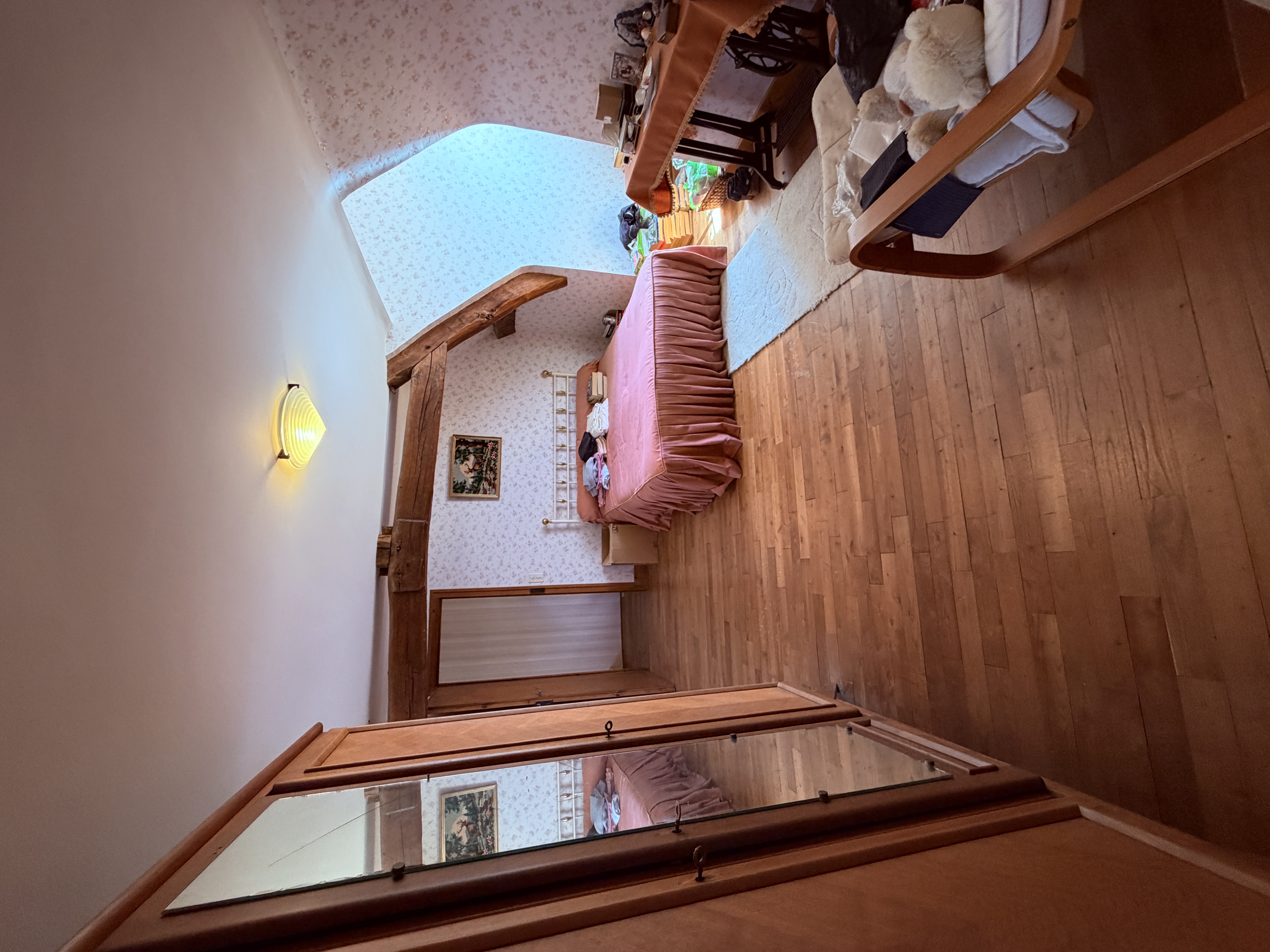 Rural House with Garages and a Spacious Garden - Indre 36 20770