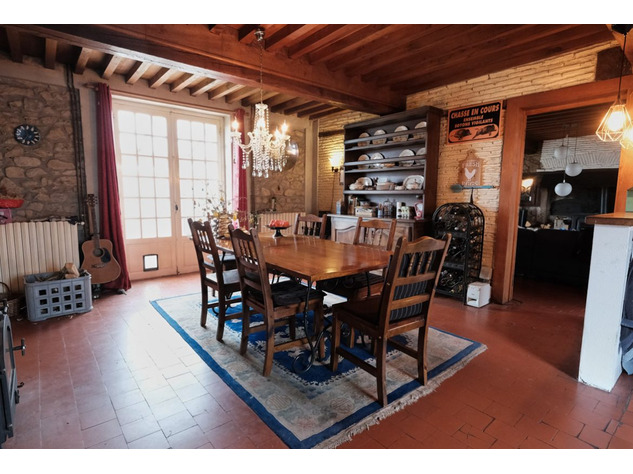 Large house with an amazing view for sale in the Morvan 16670