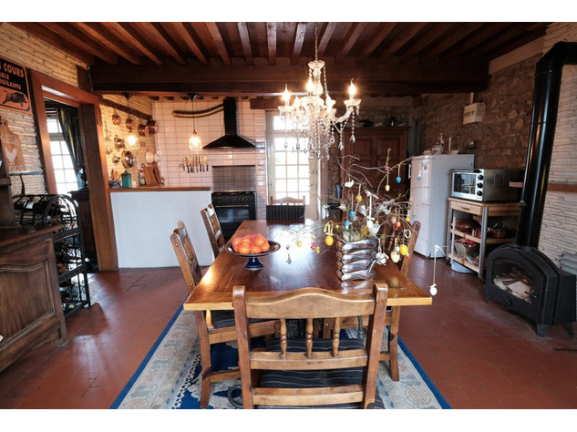 Large house with an amazing view for sale in the Morvan 16673