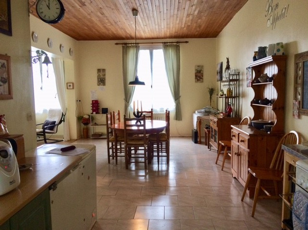 For Sale Country House Near L’Isle Jourdain in the Vienne 15396