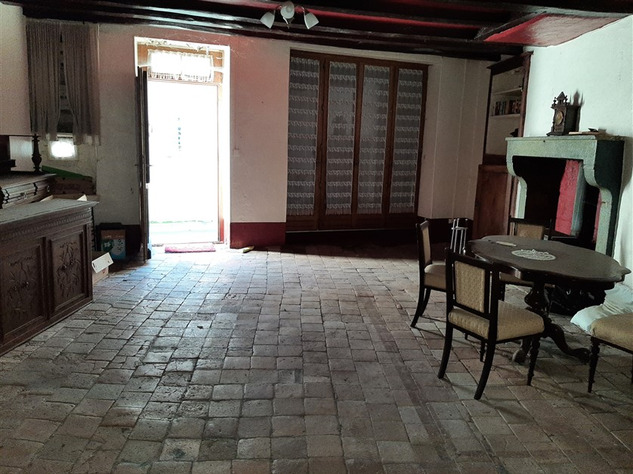 For Sale House in Bussière-Poitevine in the Haute Vienne 16099